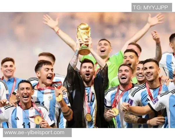 前国脚盛赞卡尔风格可比肩梅西直言其应入世界杯阵容候选名单