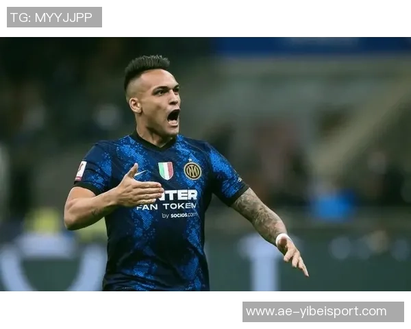 国米客战那不勒斯海报发布劳塔罗独自亮相展现斗志