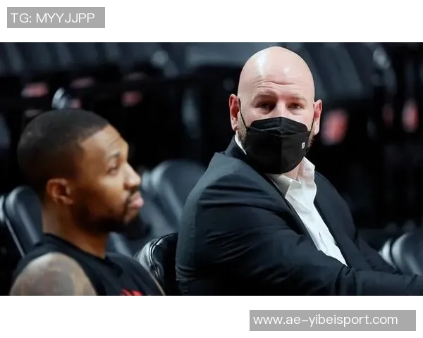 克罗宁执教多年未能带队进季后赛球迷呼吁更换主帅引发热议