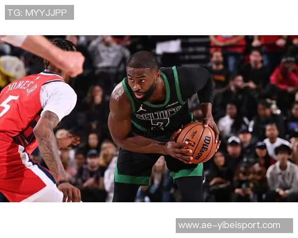 杰伦布朗本赛季表现惊艳场均301分63篮板5助攻真实命中率超60 杰伦布朗本赛季表现惊艳场均301分63篮板5助攻真实命中率超60