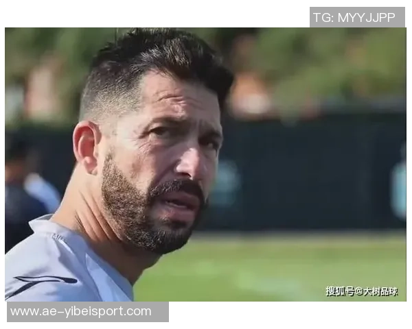 武汉三镇新任主帅莫拉致辞感谢信任将以尊重责任与雄心迎接挑战