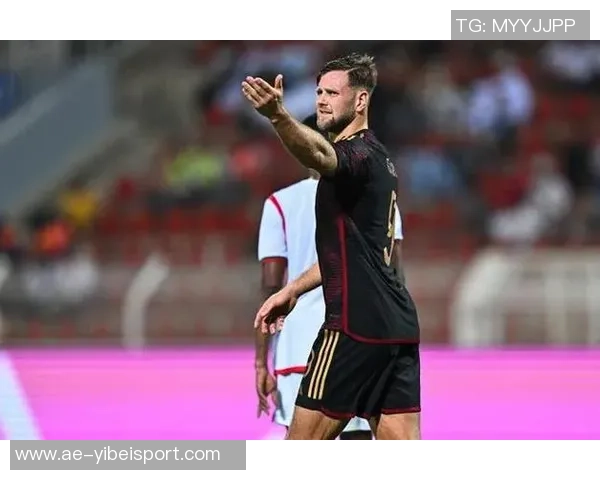 米兰官方宣布租借32岁前锋菲尔克鲁格买断费用为500万欧元 米兰官方宣布租借32岁前锋菲尔克鲁格买断费用为500万欧元